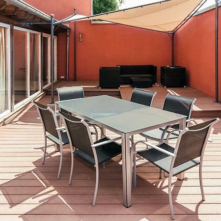 Hotel Sleepinn Volkspark (Adults Only) Hamburg Ngoại thất bức ảnh