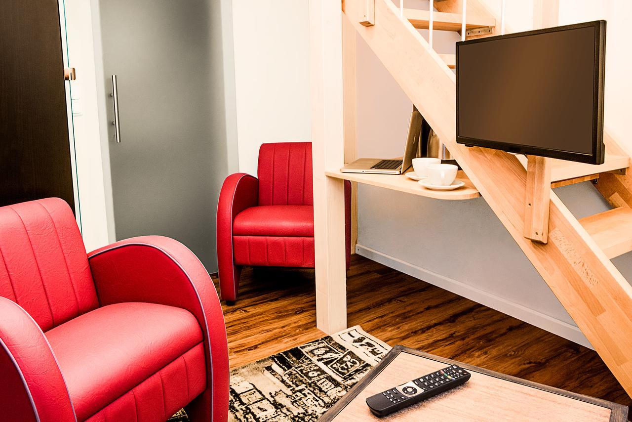 Hotel Sleepinn Volkspark (Adults Only) Hamburg Ngoại thất bức ảnh