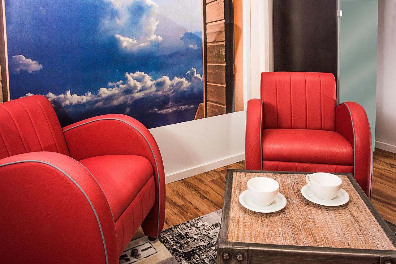 Hotel Sleepinn Volkspark (Adults Only) Hamburg Ngoại thất bức ảnh