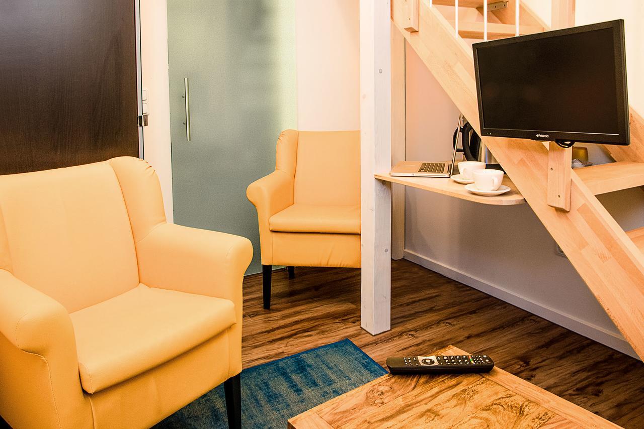 Hotel Sleepinn Volkspark (Adults Only) Hamburg Ngoại thất bức ảnh